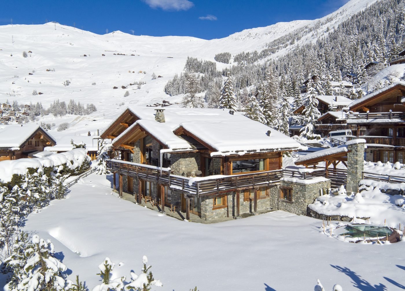 Chalet Vicuña | Luxury Ski Chalet | Verbier, Switzerland