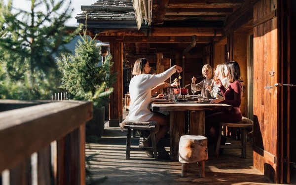 Is Easter the secret season in the Alps?