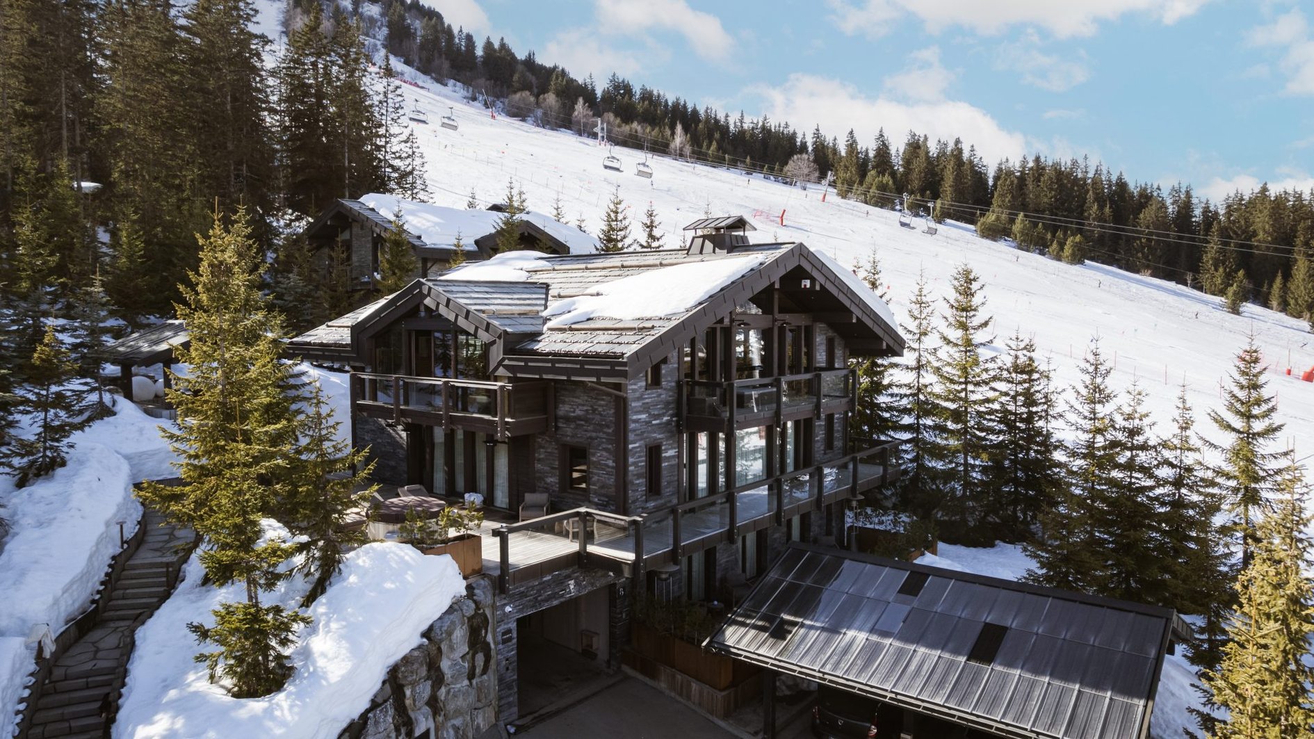 Chalet B in Courchevel, France - Chalet exterior