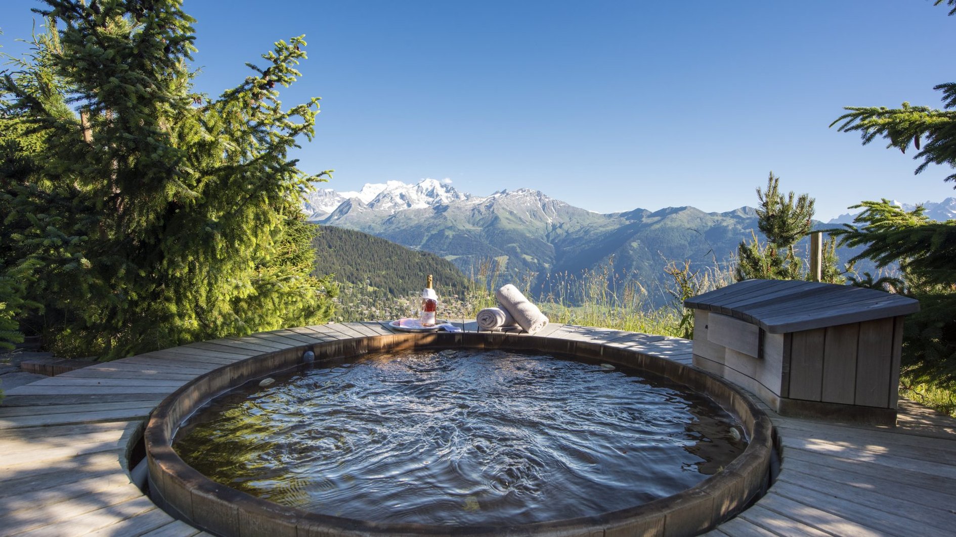 Chalet Bibi in Verbier, Switzerland - Hot tub