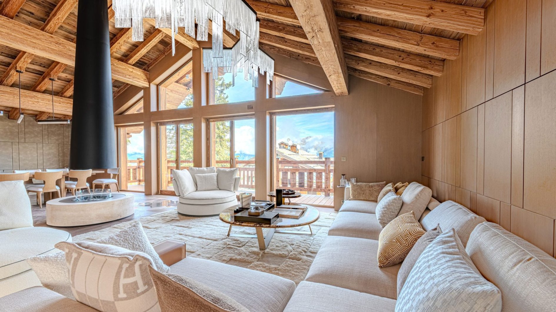 Chalet Eylia in Courchevel, France - Living Areas/Living Area