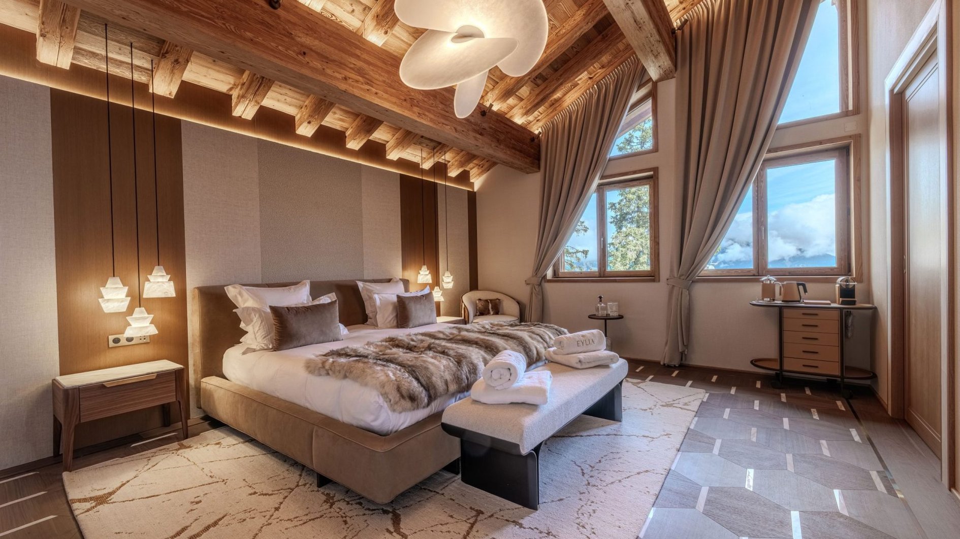 Chalet Eylia in Courchevel, France - Bedrooms