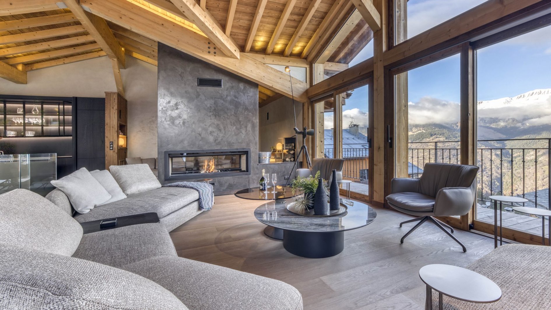 Chalet Nid d’Hiver in Courchevel, France - Living Area