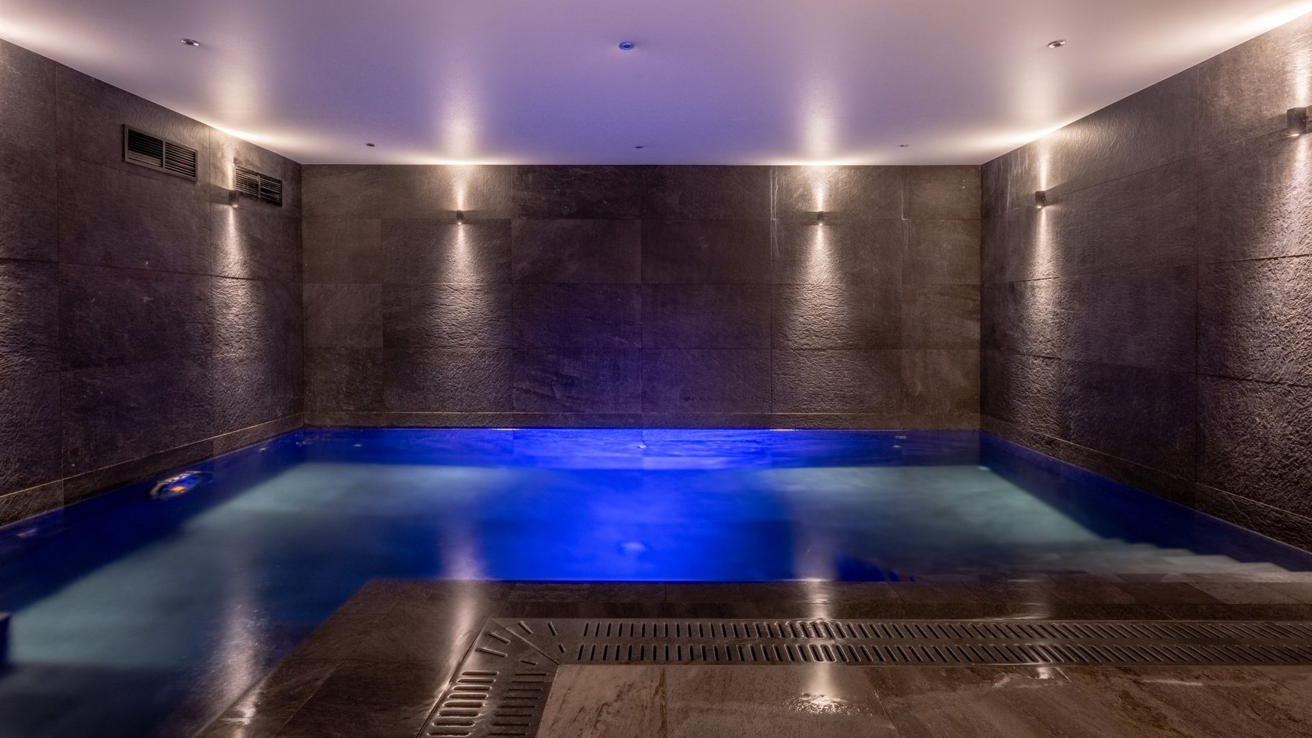 Chalet Oly in Val d'Isère, France - Swimming Pool