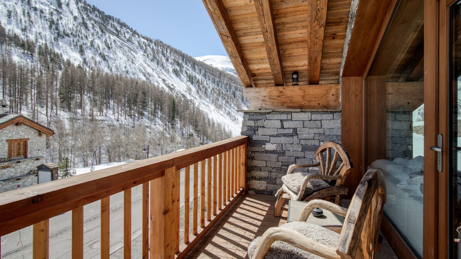 Chalet Olympique in Val d'Isère, France - Balcony
