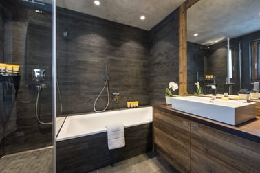 Agate - Bathrooms