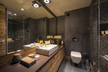 Agate - Bathrooms