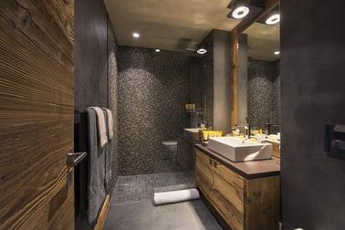 Agate - Bathrooms