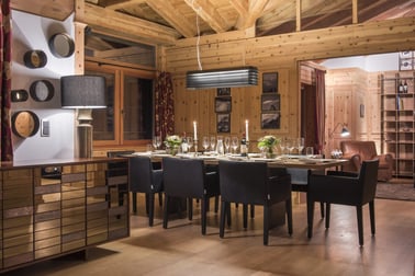 Alex - Dining Area