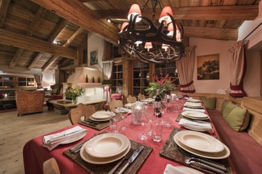 Antoinette - Dining Area