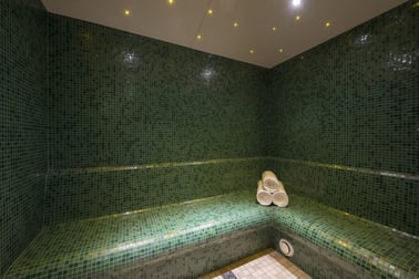 Antoinette - Hammam