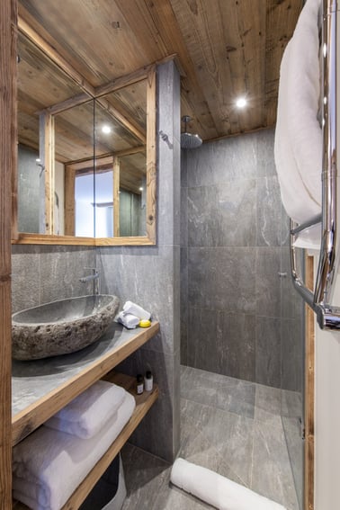 Arolay Apartment 2 - Bathrooms