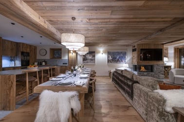 Arolay Apartment 2 - Dining Area