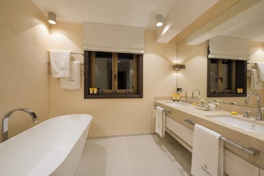 Balegia Apartment 4 - Bathrooms