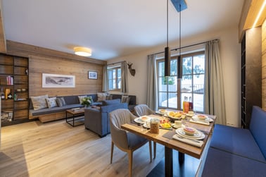 Brunnenhof 1 - Dining Area