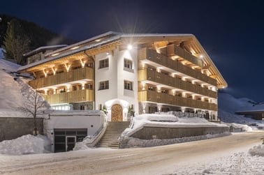 Brunnenhof 1 - Chalet exterior