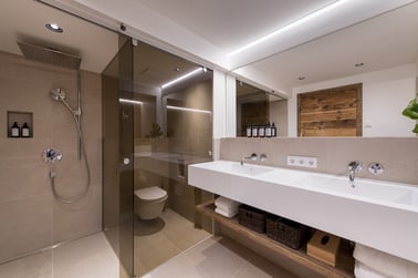 Brunnenhof 11 - Bathrooms