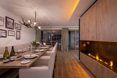 Brunnenhof 3 - Dining Area