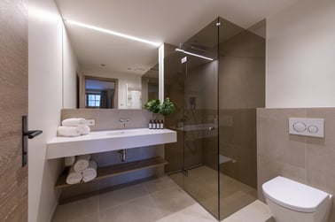 Brunnenhof 3 - Bathrooms