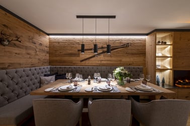 Brunnenhof 9 - Dining Area