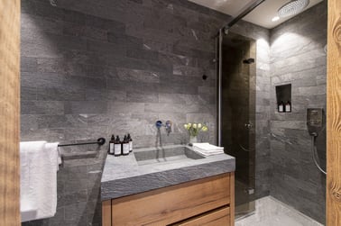 Chalech S - Bathrooms