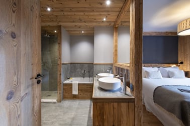 Chalet 1850 - Bathrooms