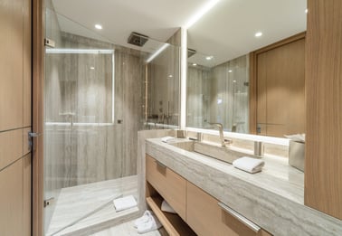 Chalet B - Bathrooms
