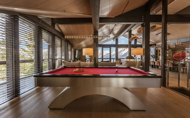 Chalet B - Living Area