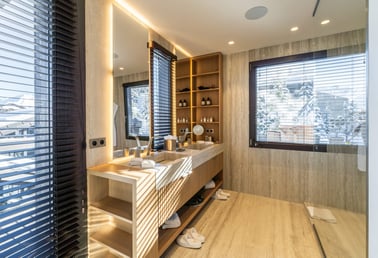 Chalet B - Bathrooms