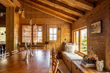 Chalet Bibi - Dining Area