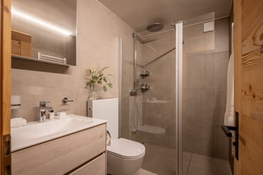 Chalet Clos d’Abeilles - Bathrooms