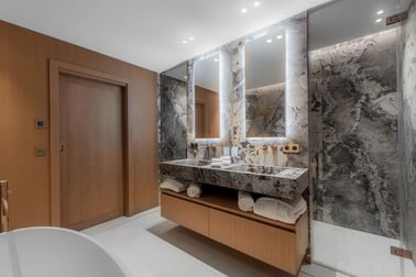 Chalet Eylia - Living Areas/Bathrooms