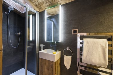Chalet La Datcha - Bathrooms