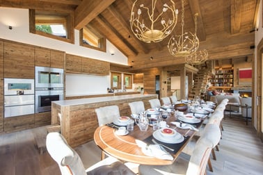 Chalet Les Etrennes - Dining Area