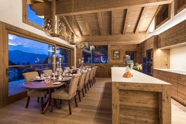 Chalet Les Etrennes - Dining Area