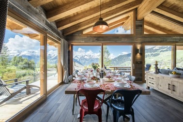 Chalet Mowgli - Dining Area