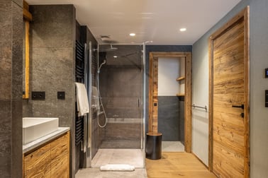 Chalet Oly - Bathrooms