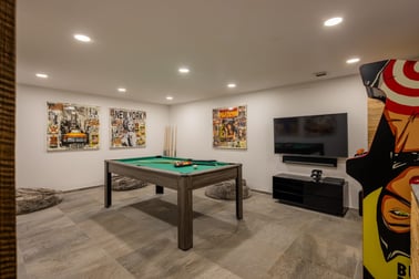 Chalet Oly - Games room