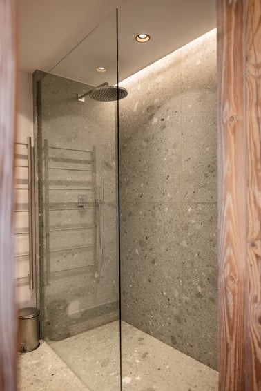 Chalet Pierrier - Bathrooms