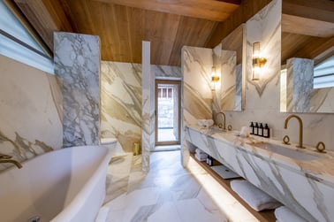 Etoile du Nord – East Wing - Bathrooms