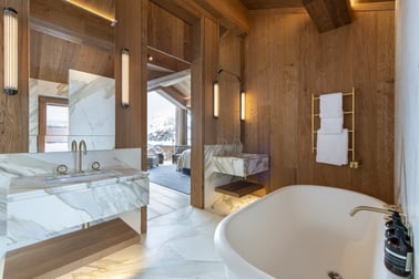 Etoile du Nord – West Wing - Bathrooms