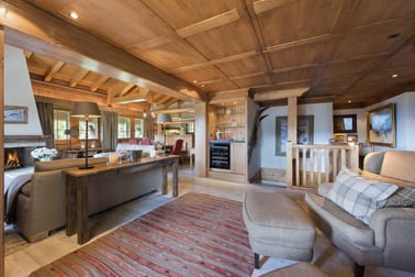 Ivouette - Living Area