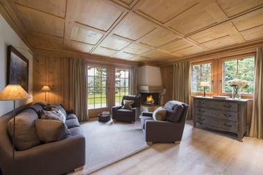 Ivouette - Living Area