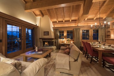 Ivouette - Living Area
