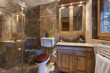 Ivouette - Bathrooms