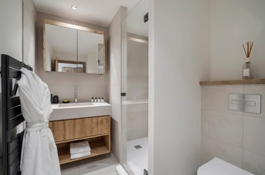 Manej Apartment 8