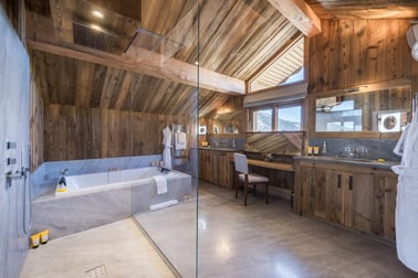 Mont Tremblant - Bathrooms
