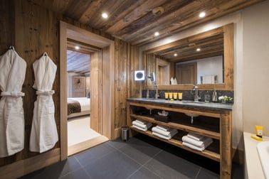 Mont Tremblant - Bathrooms