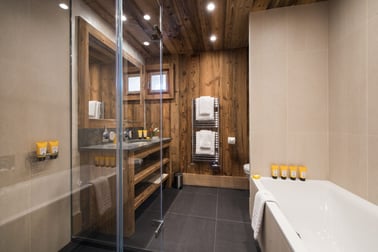 Mont Tremblant - Bathrooms
