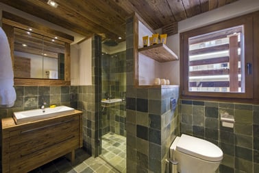No. 5 Penthouse - Bathrooms